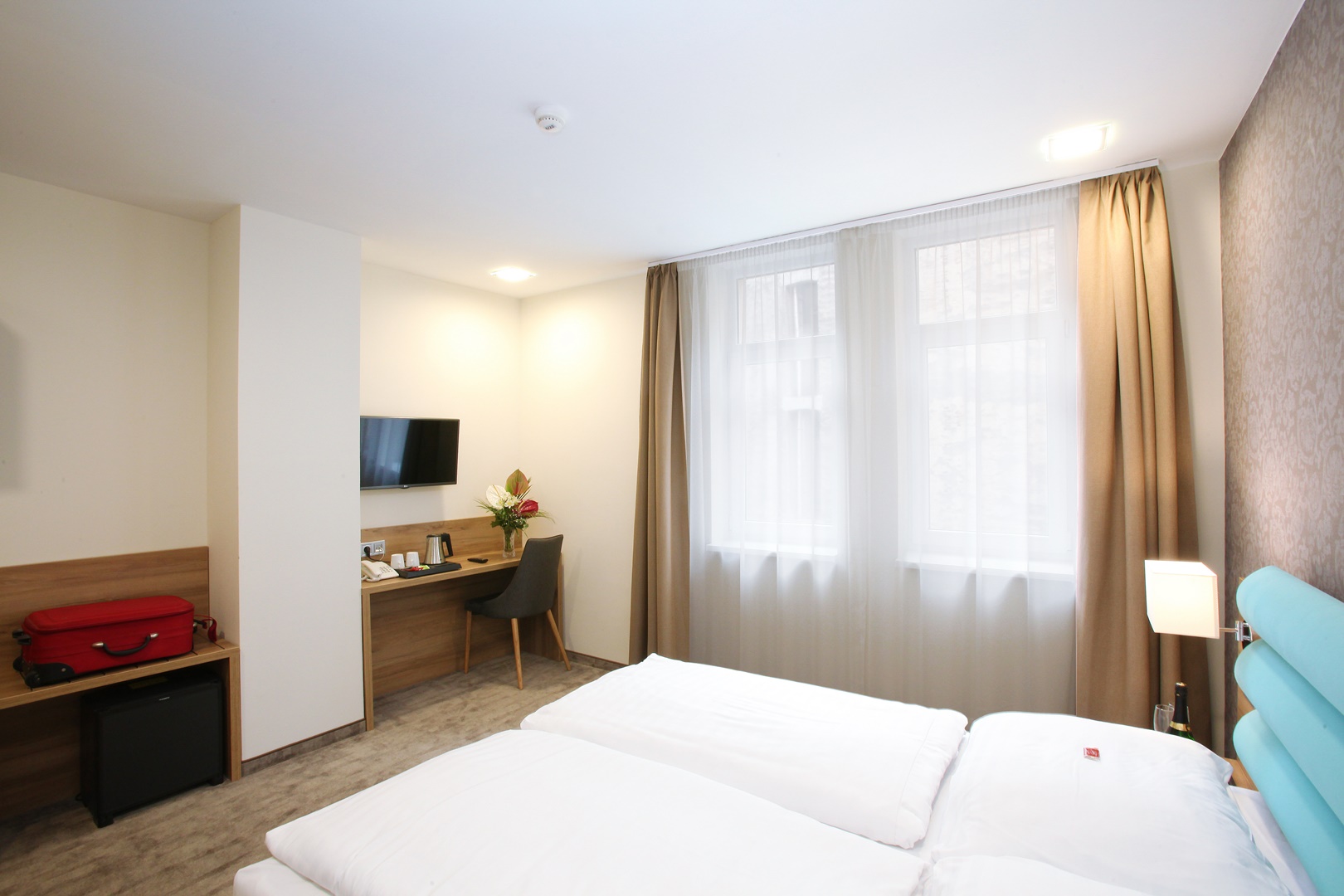 Hotel-Medos-1620x1080-003